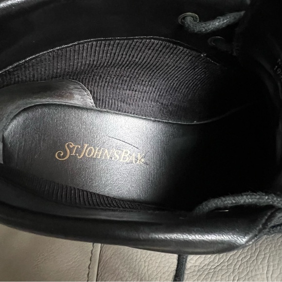 ST. JOHN'S BAY Black Leather Boots Sz 8.5 M Lace Up Ankle Y2K Retro Preppy Goth - Picture 8 of 15
